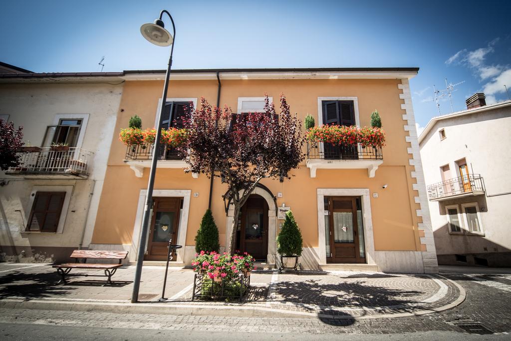 Hotel Il Tiglio (Adults Only) Castel Di Sangro Exteriér fotografie