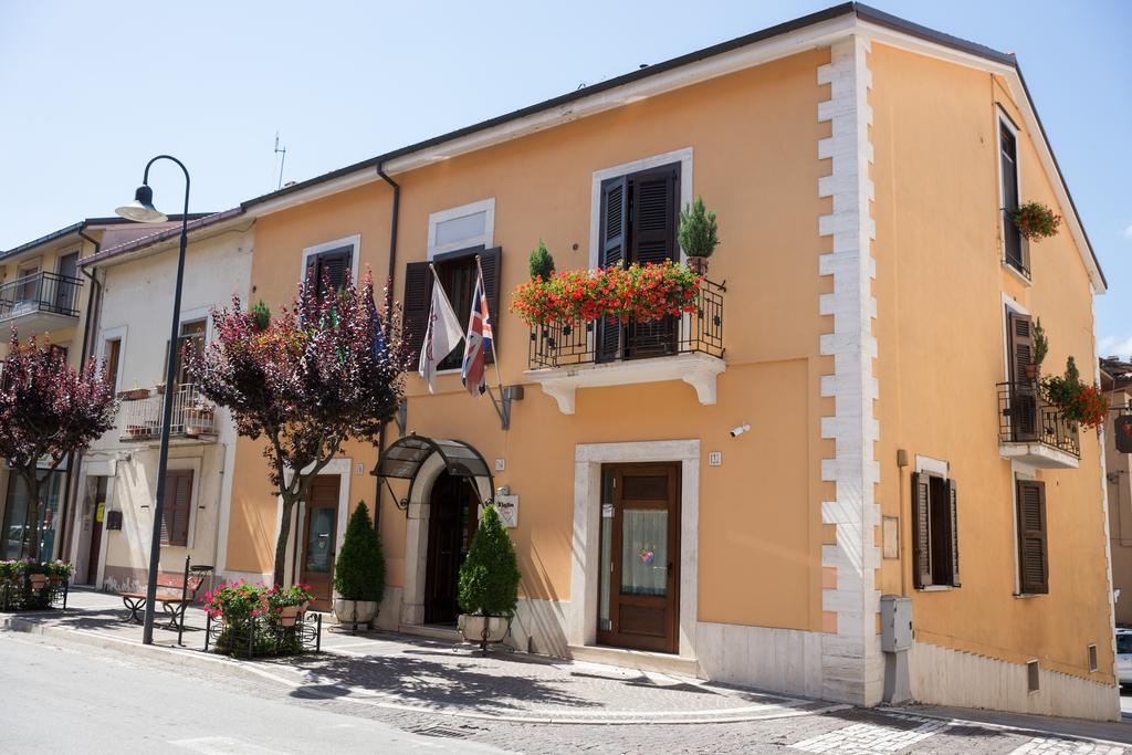 Hotel Il Tiglio (Adults Only) Castel Di Sangro Exteriér fotografie